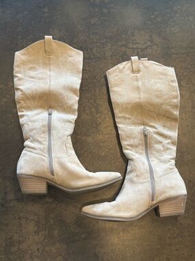 Suede Mid-Calf Women's Western Boots - Cream Size 8.5